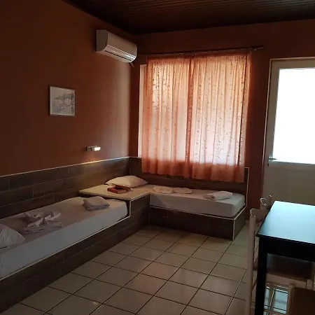Asteraki Apartament 3*