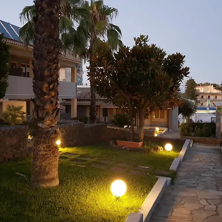 Asteraki Apartament