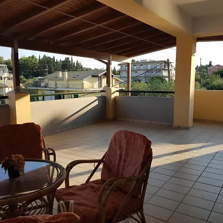 Apartament Asteraki 3*
